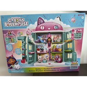 Dreamworks Gabby's Dollhouse, Purrfect Dollhouse 2-Foot Tall Playset with Sounds